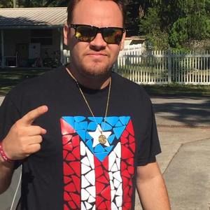 Meet your Posher, Emmanuel